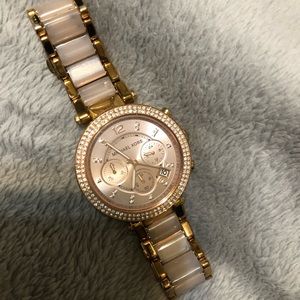 Rose Gold MK watch!